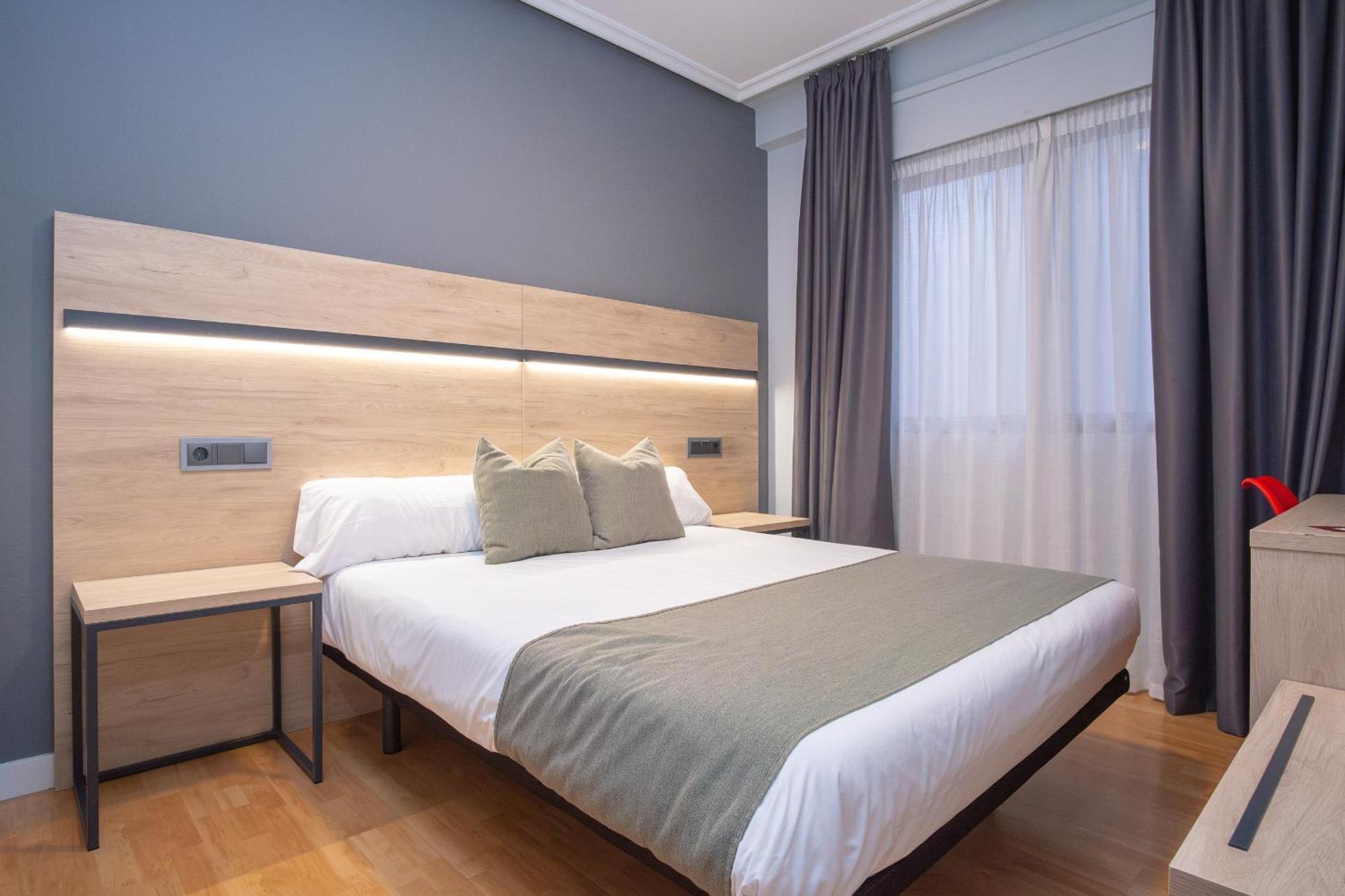 Vtz Hotel El Principe Zaragoza Exteriér fotografie
